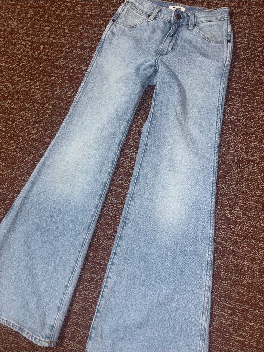 Wrangler 70’s high rise wide flare jeans big flare classic back patch light wash